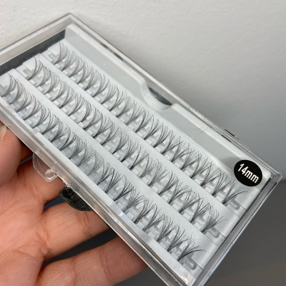 Add onto bundle (no charge)- 14mm individual lashes - Picture 2 of 3
